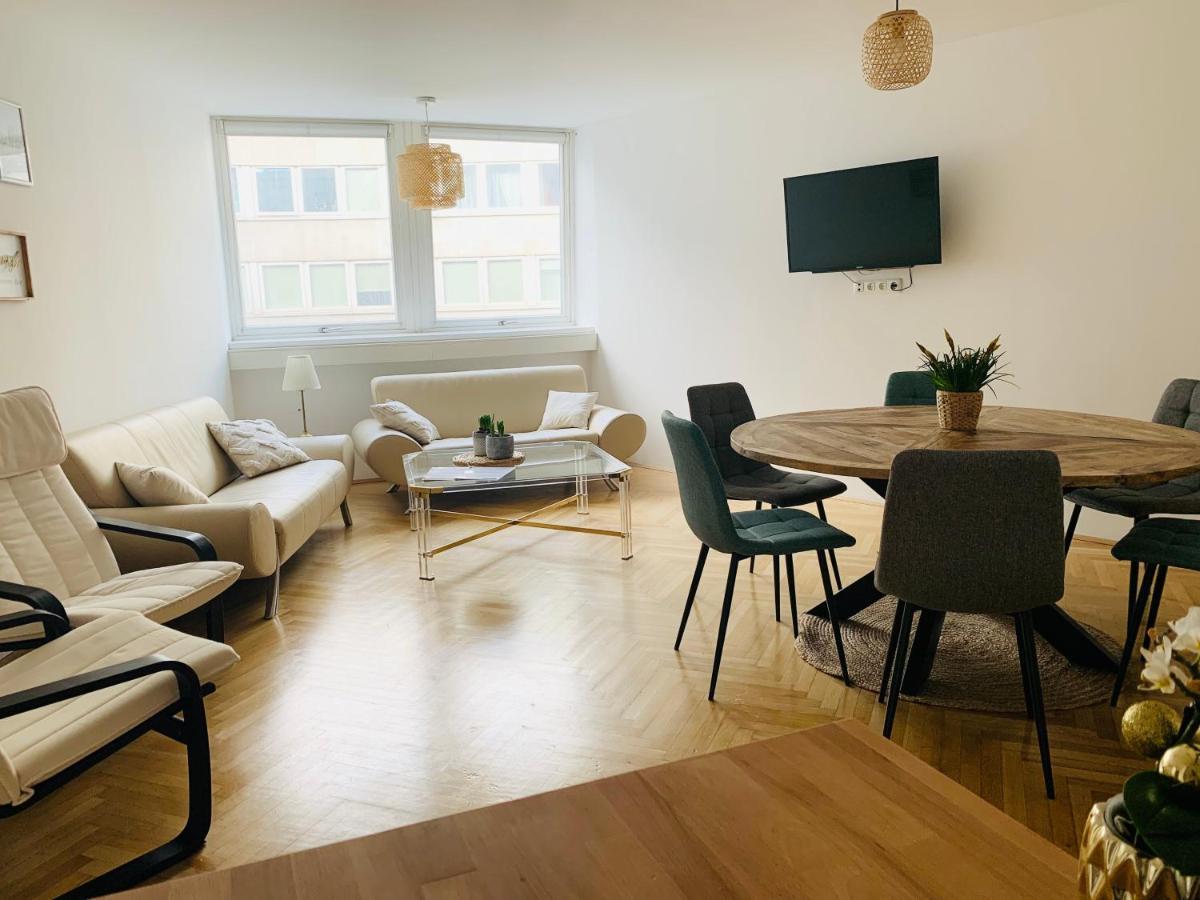 Ruhige Wohnung Im Gasometer Wien *Wifi*U3*Netflix* Exterior foto